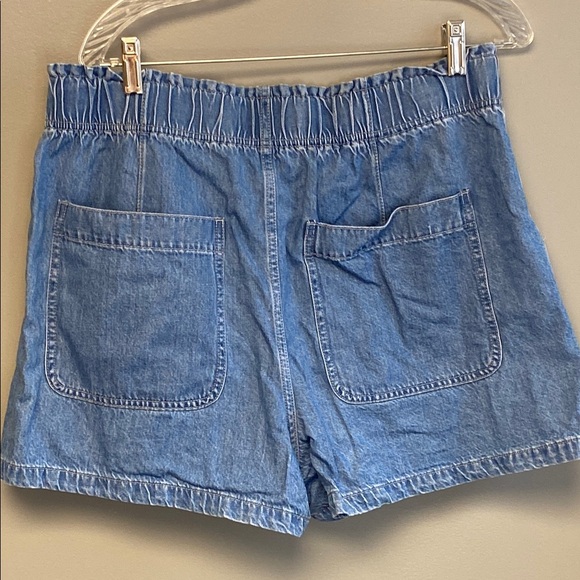 Madewell Blue Jean Shorts Relaxed Fit - Picture 6 of 6